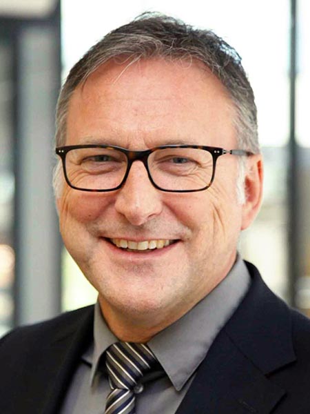 HERR PRIVATDOZENT DR. MED. LARS WÖCKEL